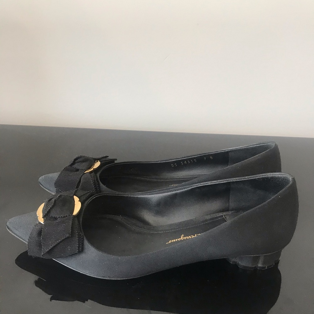 Salvatore Ferragamo flats